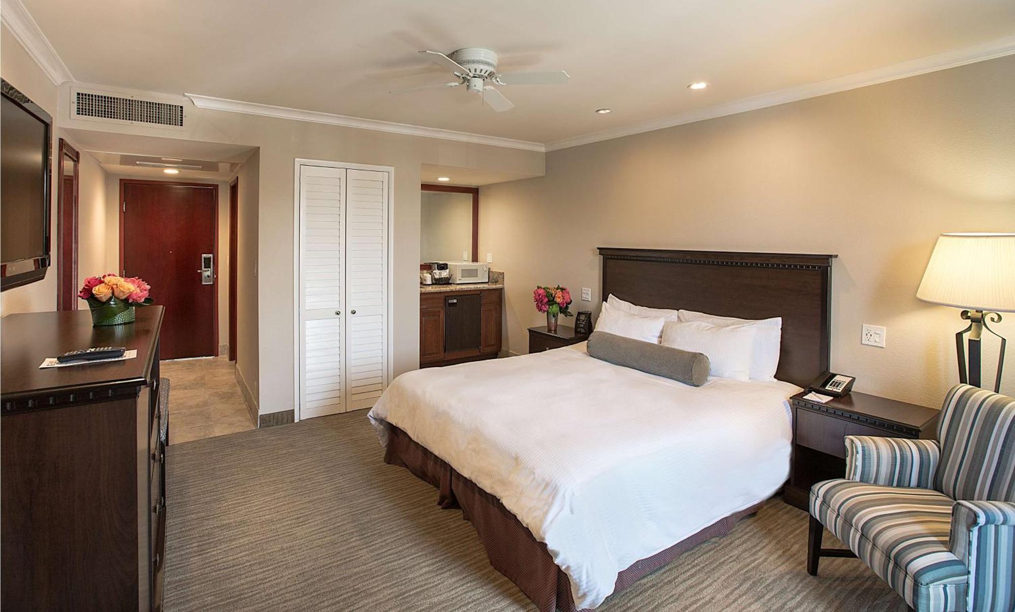 Hotel Coast Burbank