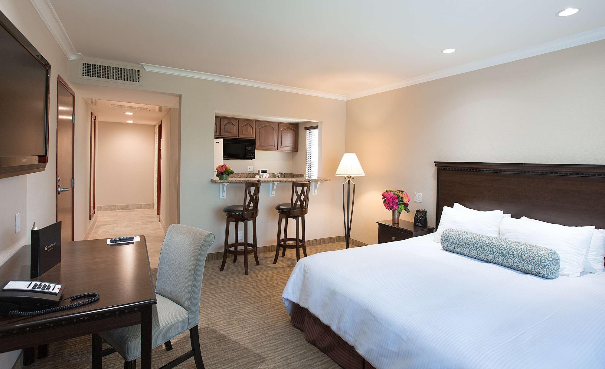 Hotel Coast 3*