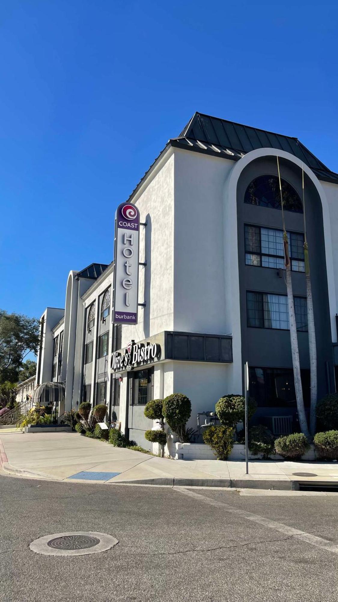 Coast Hotel Burbank
