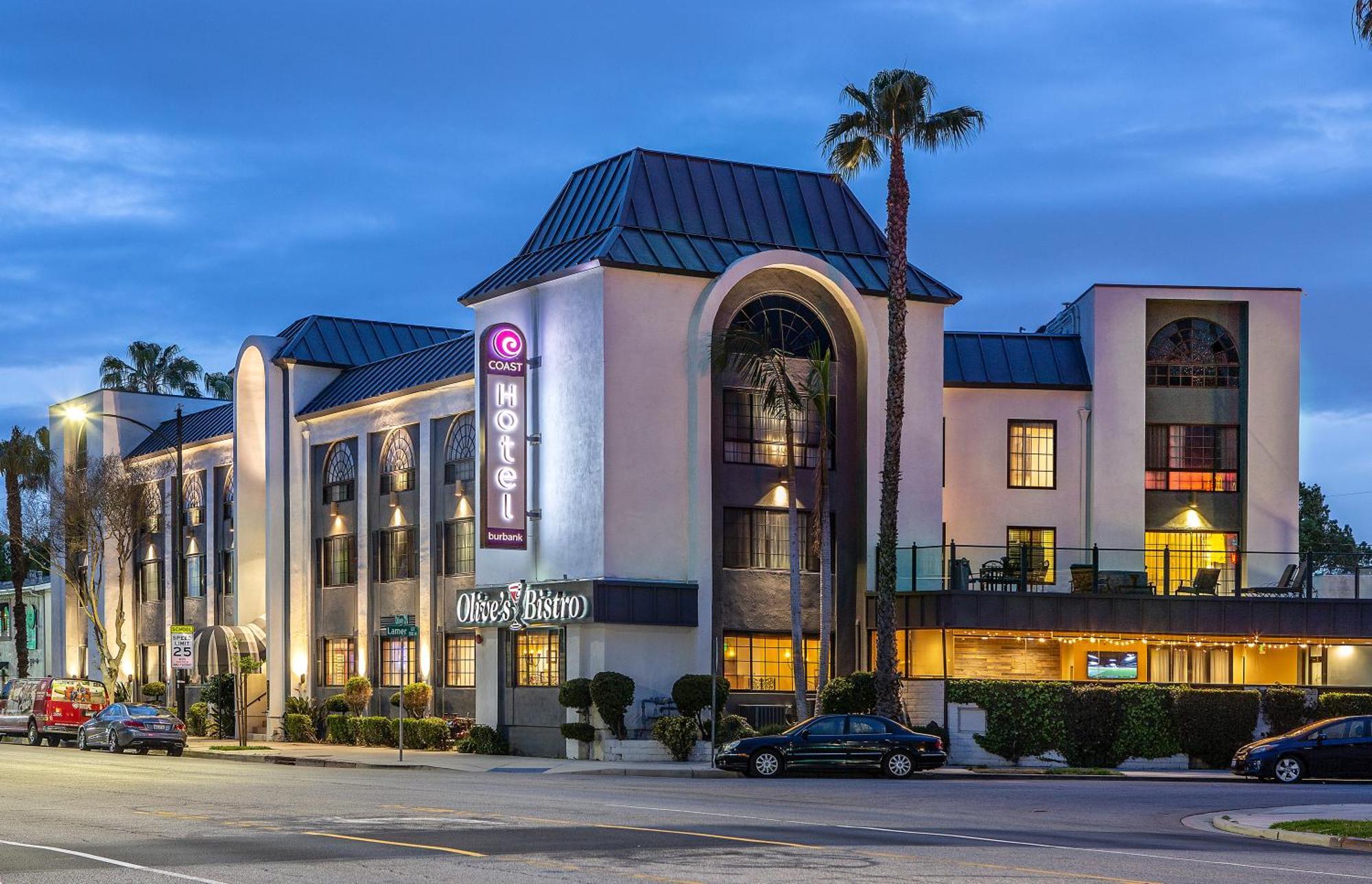 Coast 3* Burbank