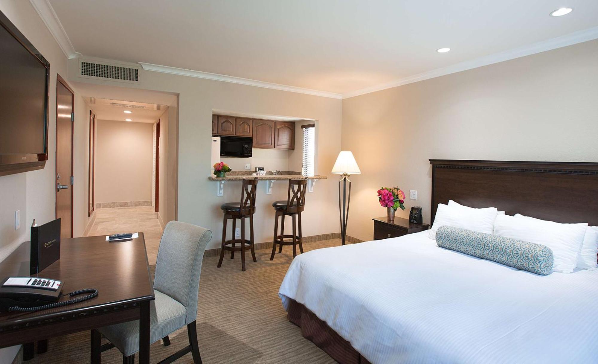 Coast Hotel Burbank